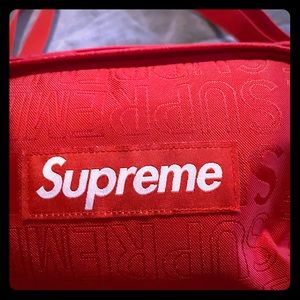 Authentic S/S 19 Supreme Red Shoulder Bag